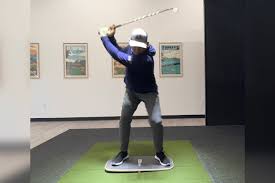 Downshift Board - Chơi Golf bằng cái Đầu...gối